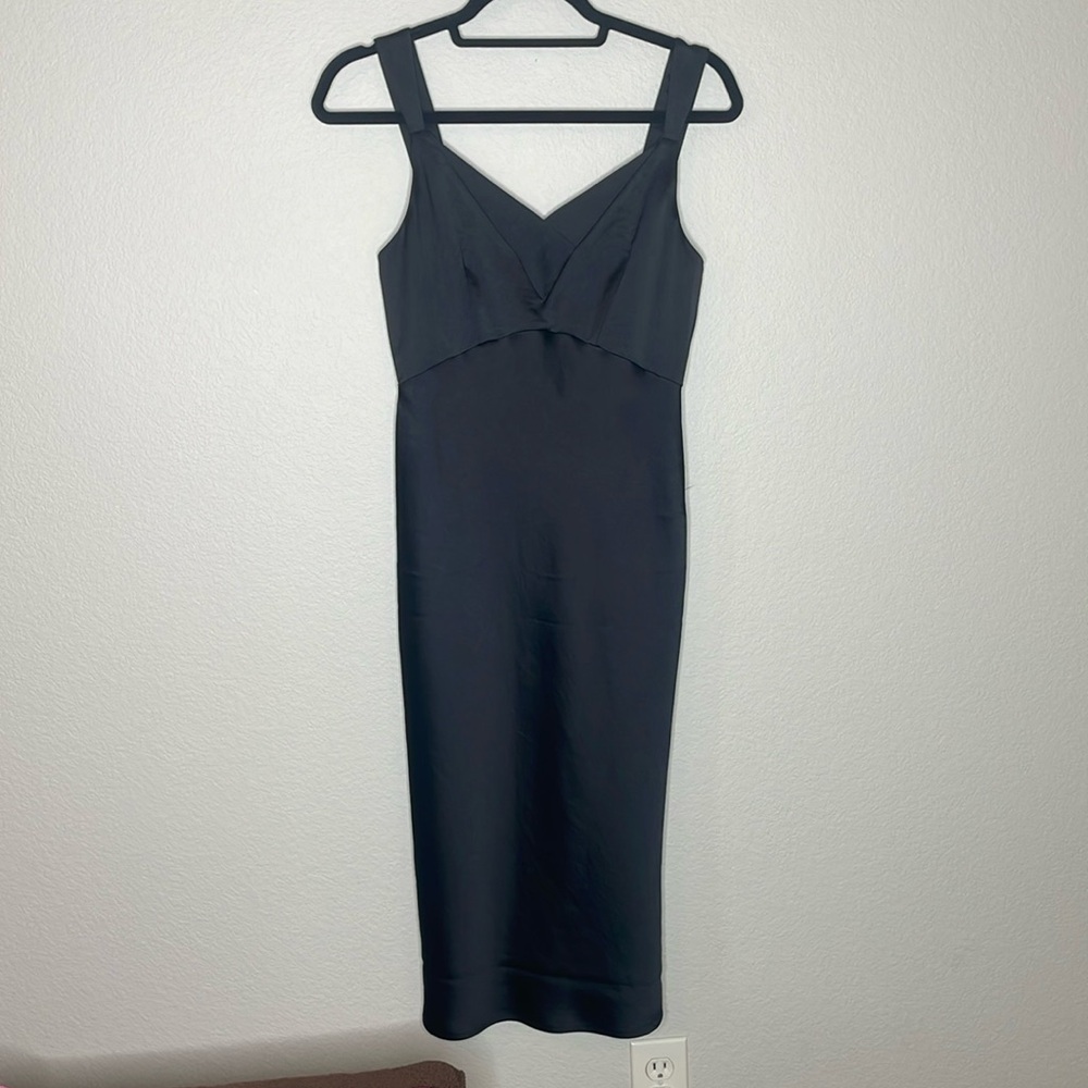 Express neck silk style dress